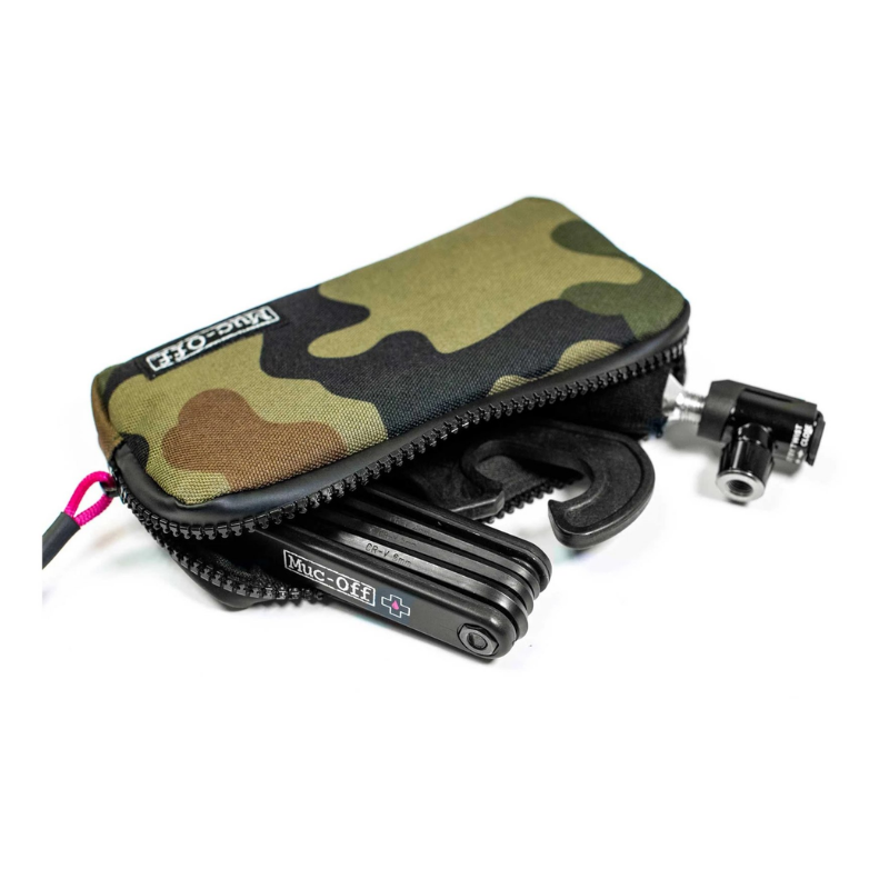 Pochette Muc-Off Essentials Camo
