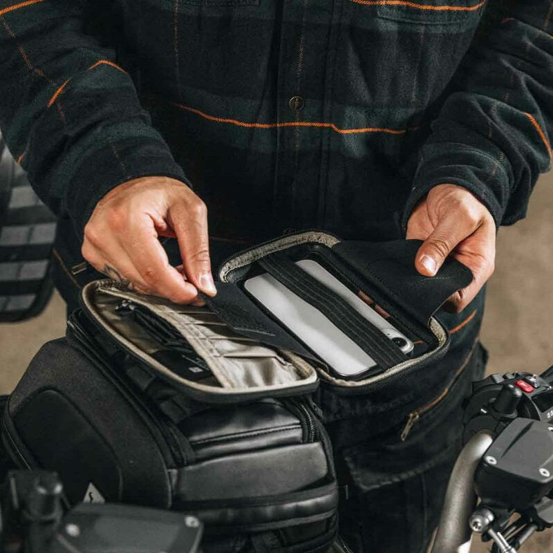 SW-Motech Legend Gear Smartphone-Tasche LA11