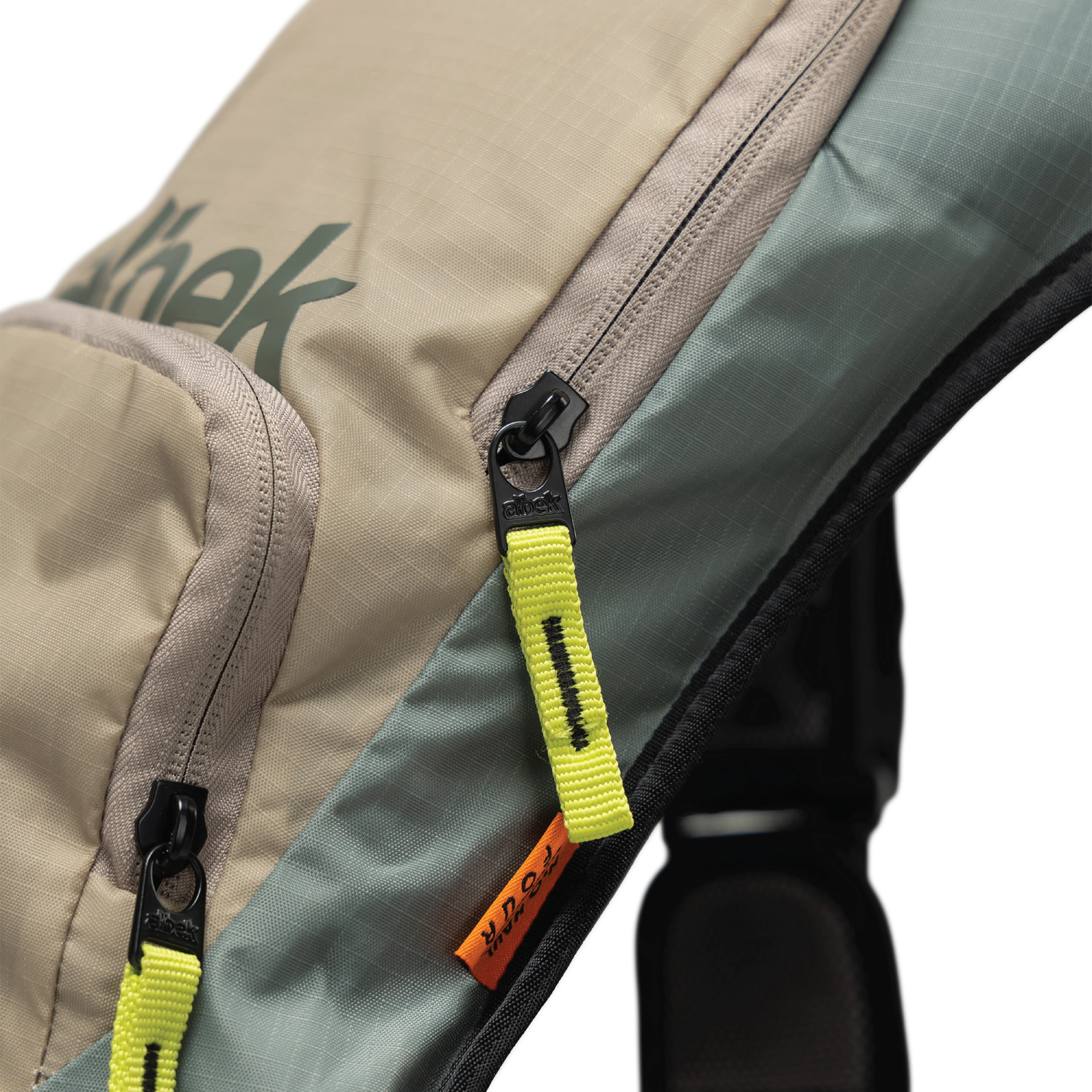 Albek H2O-Haul 4 Hydration Pack