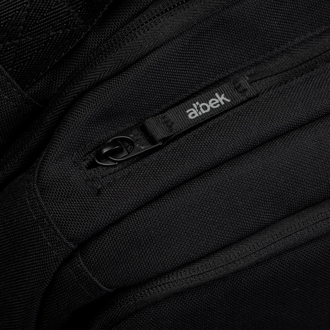 Albek Dudley Backpack 39 L