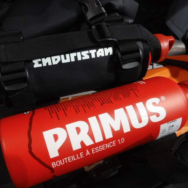 Support de bouteille eau ou essence Enduristan