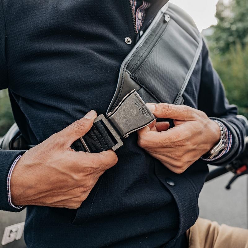 Artonvel Messenger Bag Original