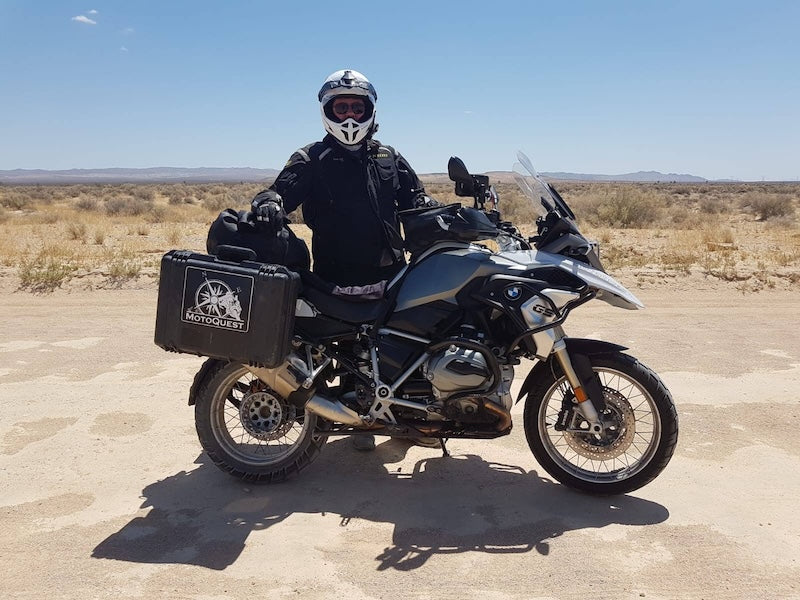     ouis Beurdeley auf einer Adventure-Motorradtour