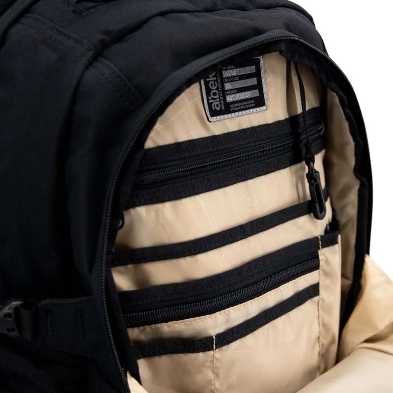 Albek Dudley Backpack 39 L
