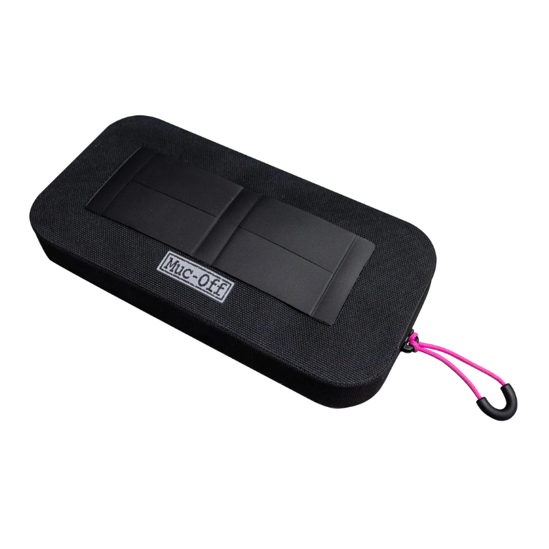 Muc-Off Waterproof Essentials Case Black