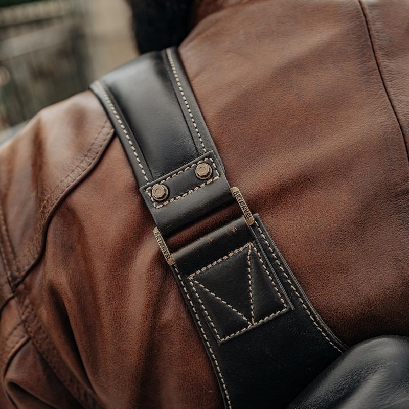 Artonvel Messenger Bag Aviator